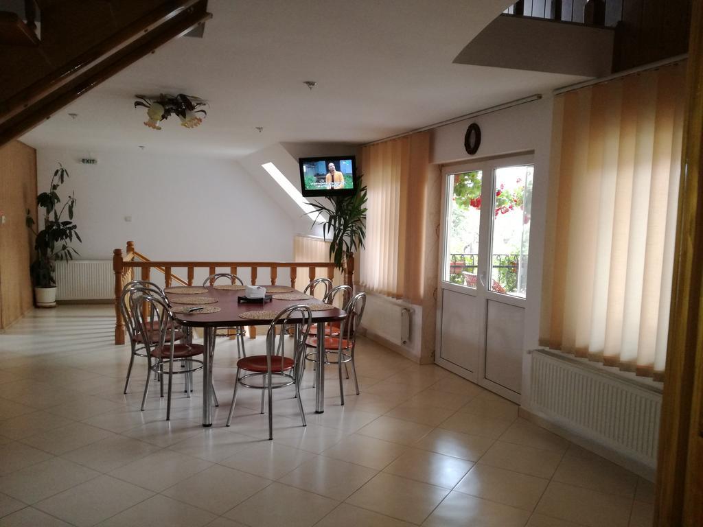Vila Nely Rîşnov Extérieur photo